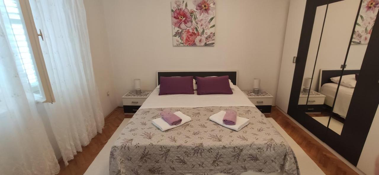 Pahljina Apartments Palit Εξωτερικό φωτογραφία