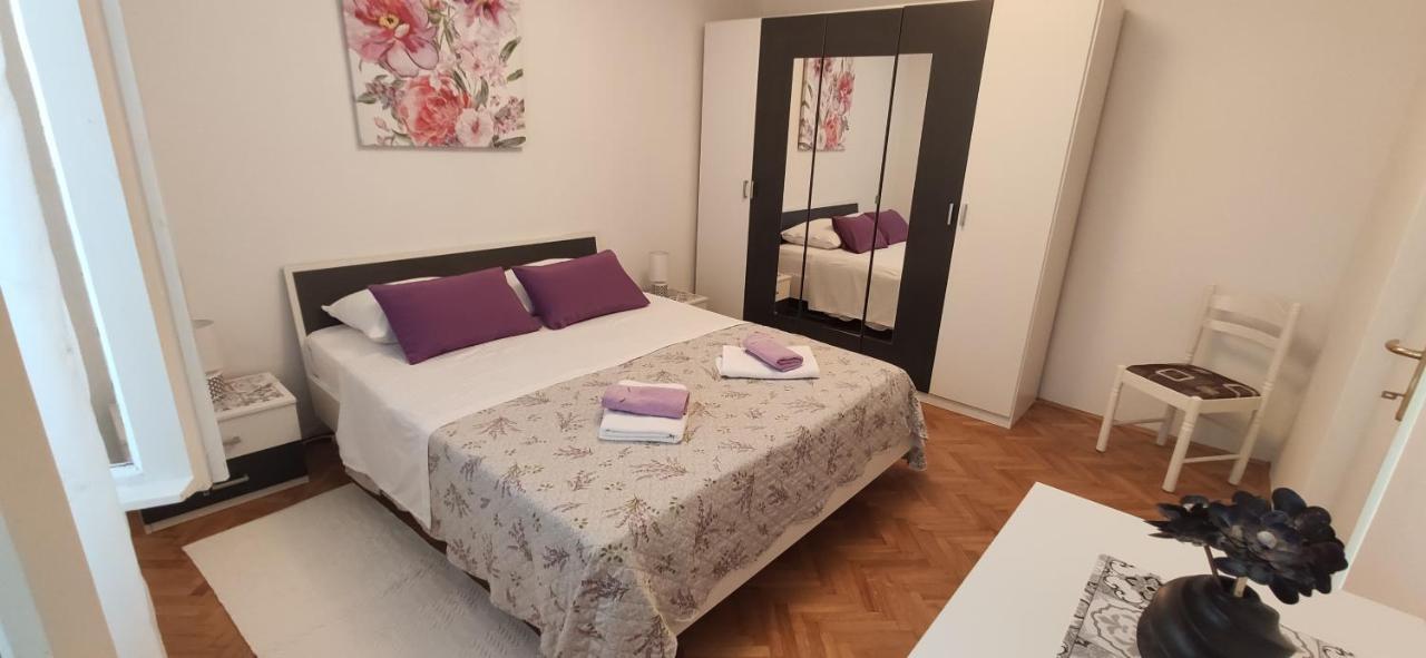 Pahljina Apartments Palit Εξωτερικό φωτογραφία