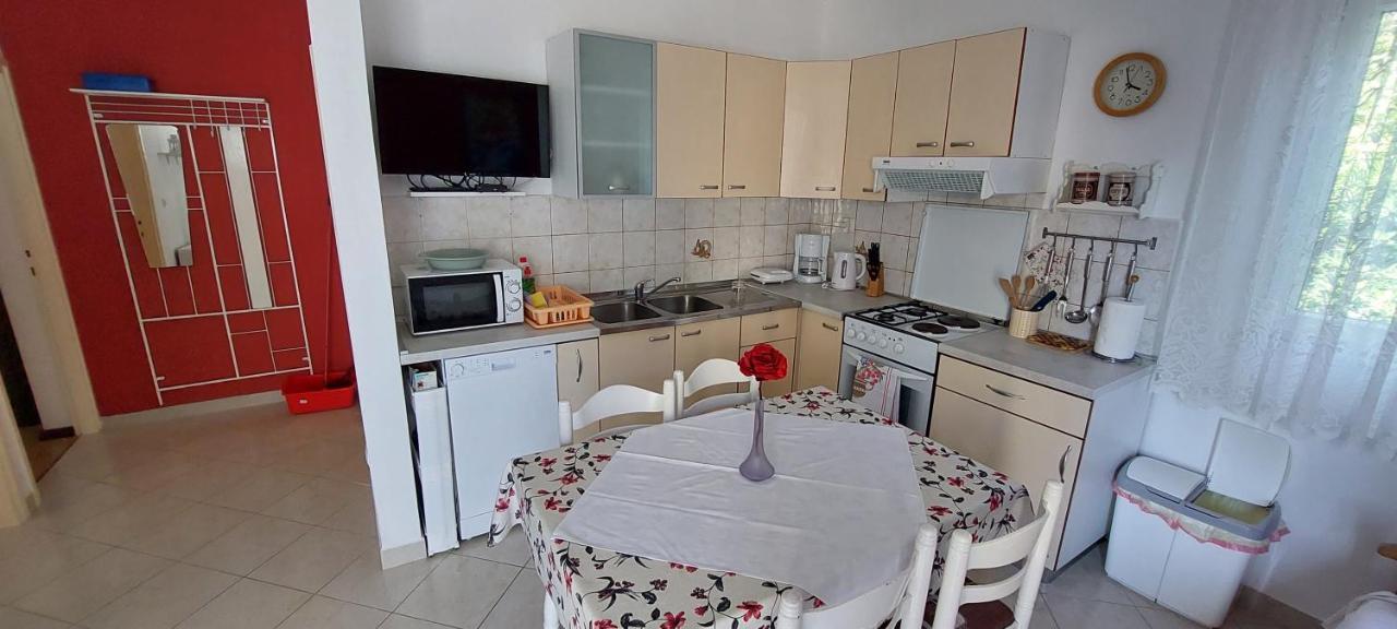 Pahljina Apartments Palit Εξωτερικό φωτογραφία