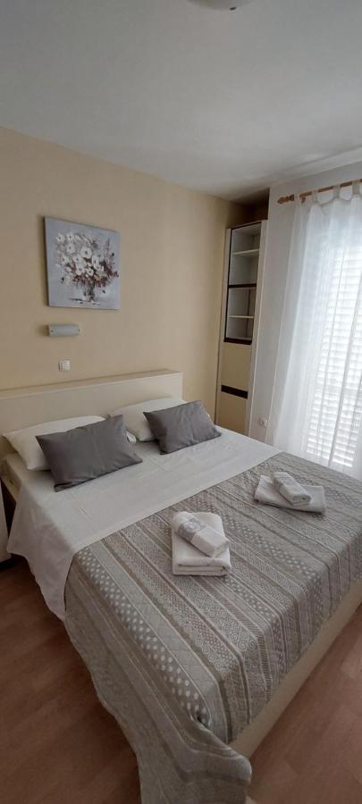 Pahljina Apartments Palit Εξωτερικό φωτογραφία