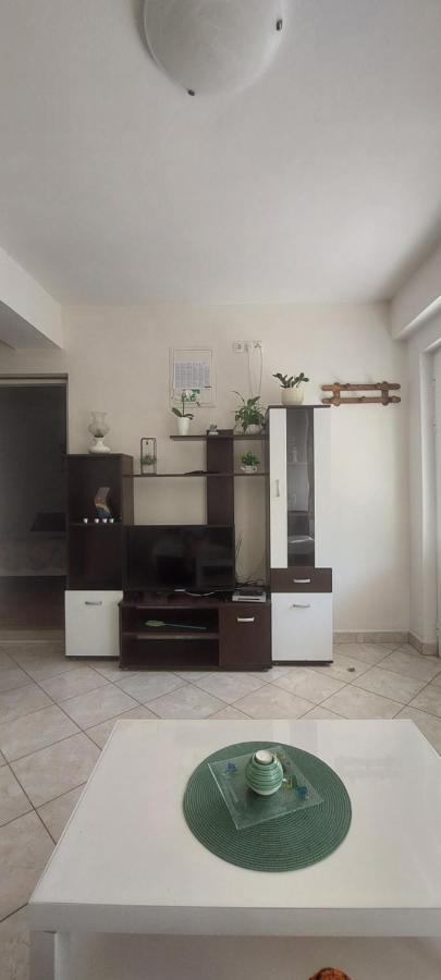 Pahljina Apartments Palit Εξωτερικό φωτογραφία